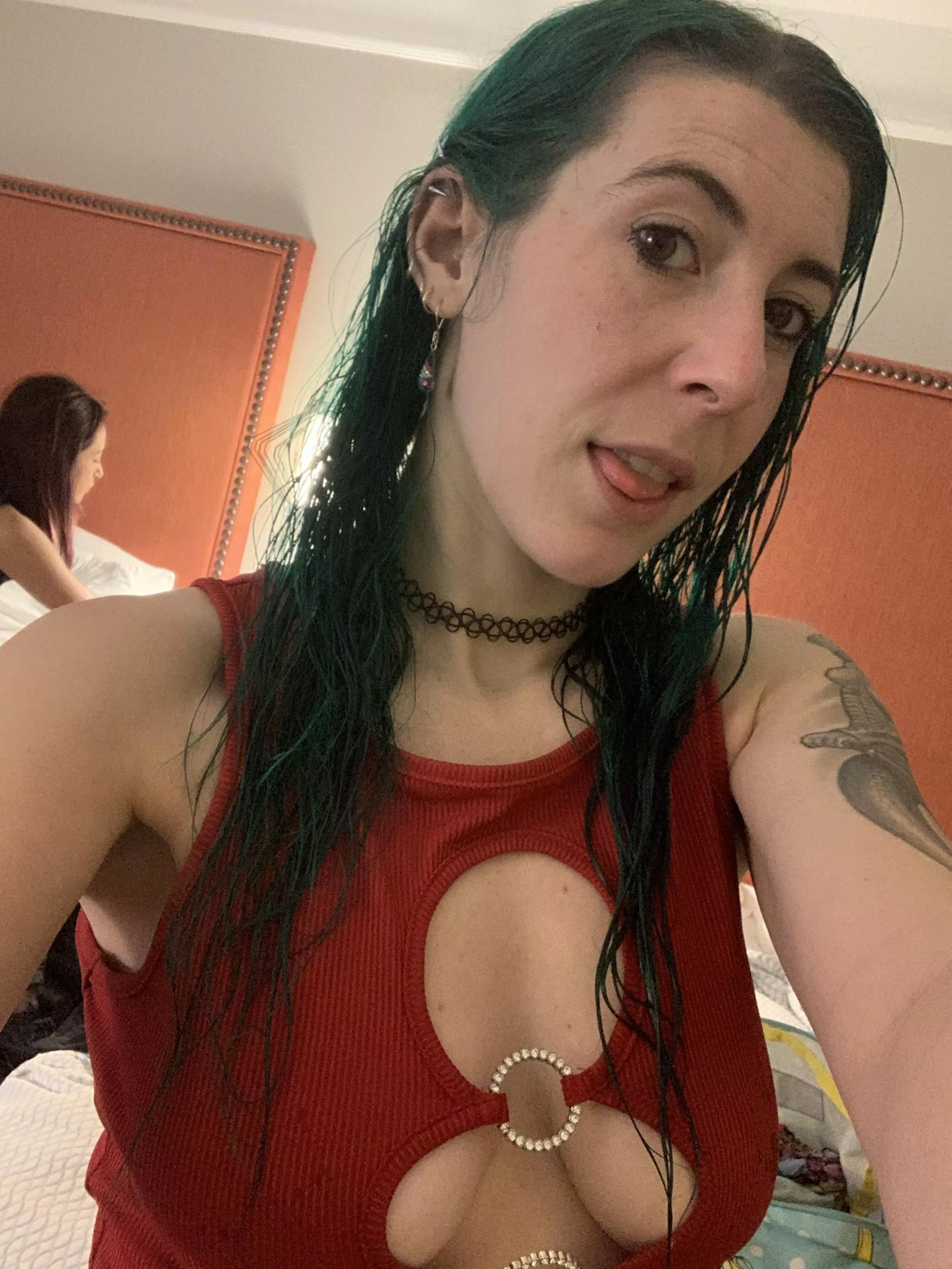 Braless gettin ready