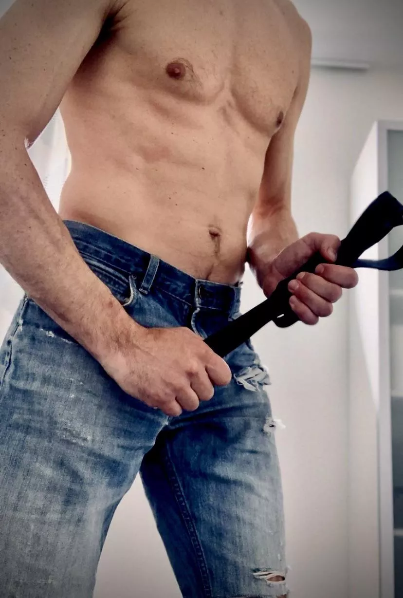 Can you handle a belt? (M)