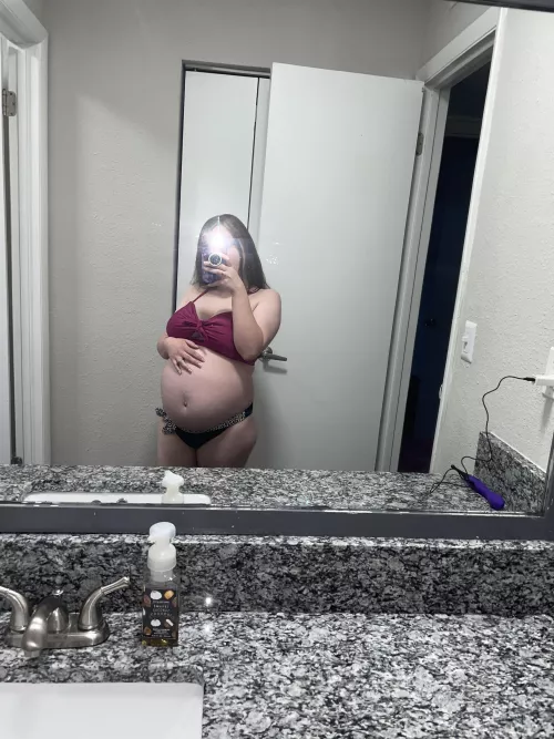 Did that bathing suit show my bump off nicely?