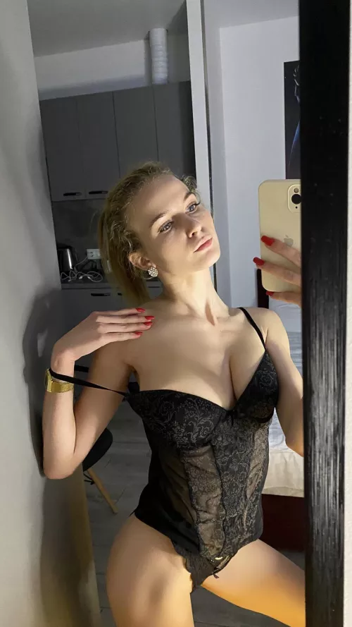 Do you wanna whip me? [F]19