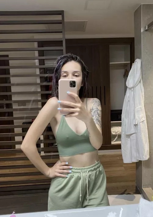 [F24] Hope I can make your day better