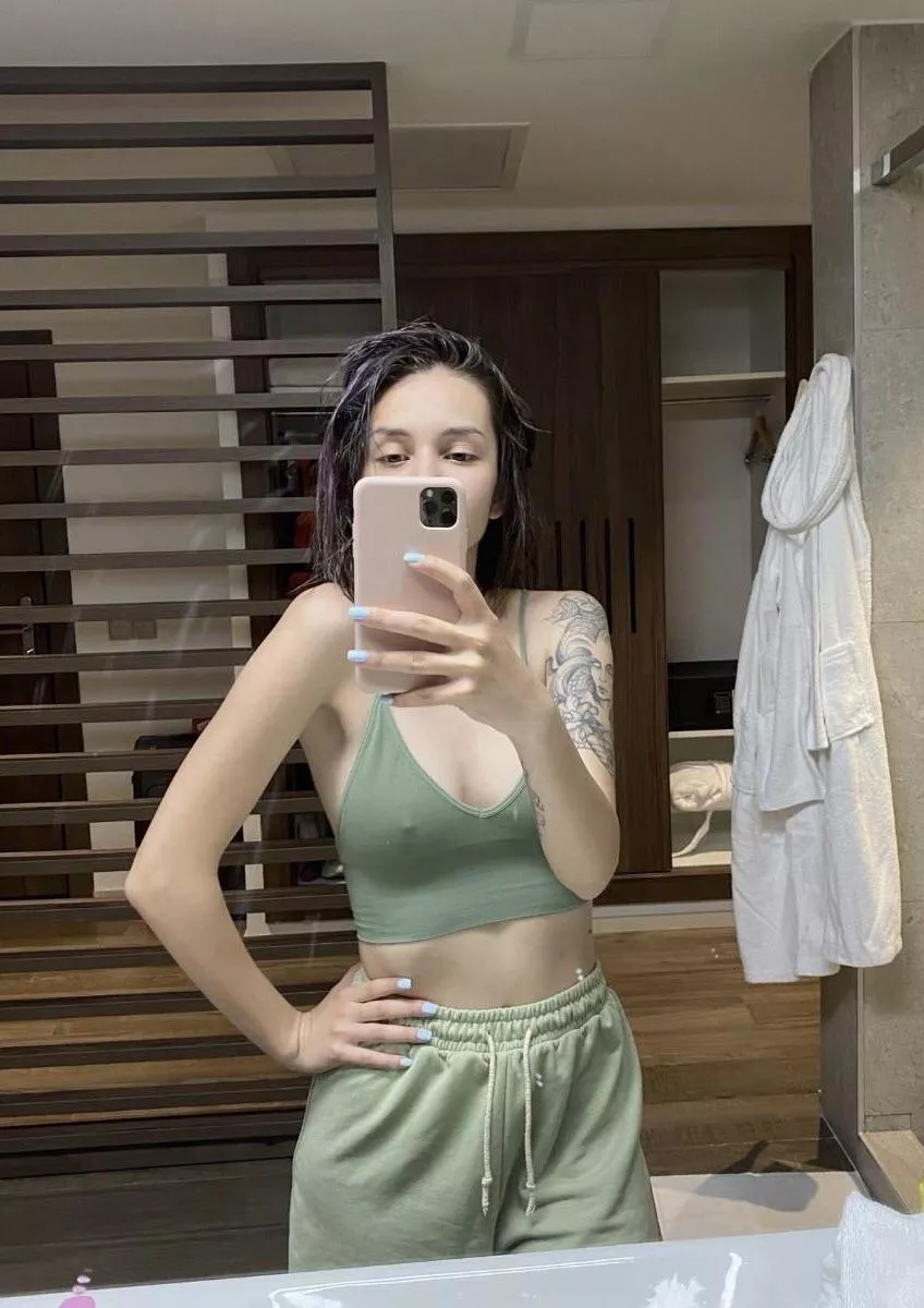 [F24] Hope I can make your day better