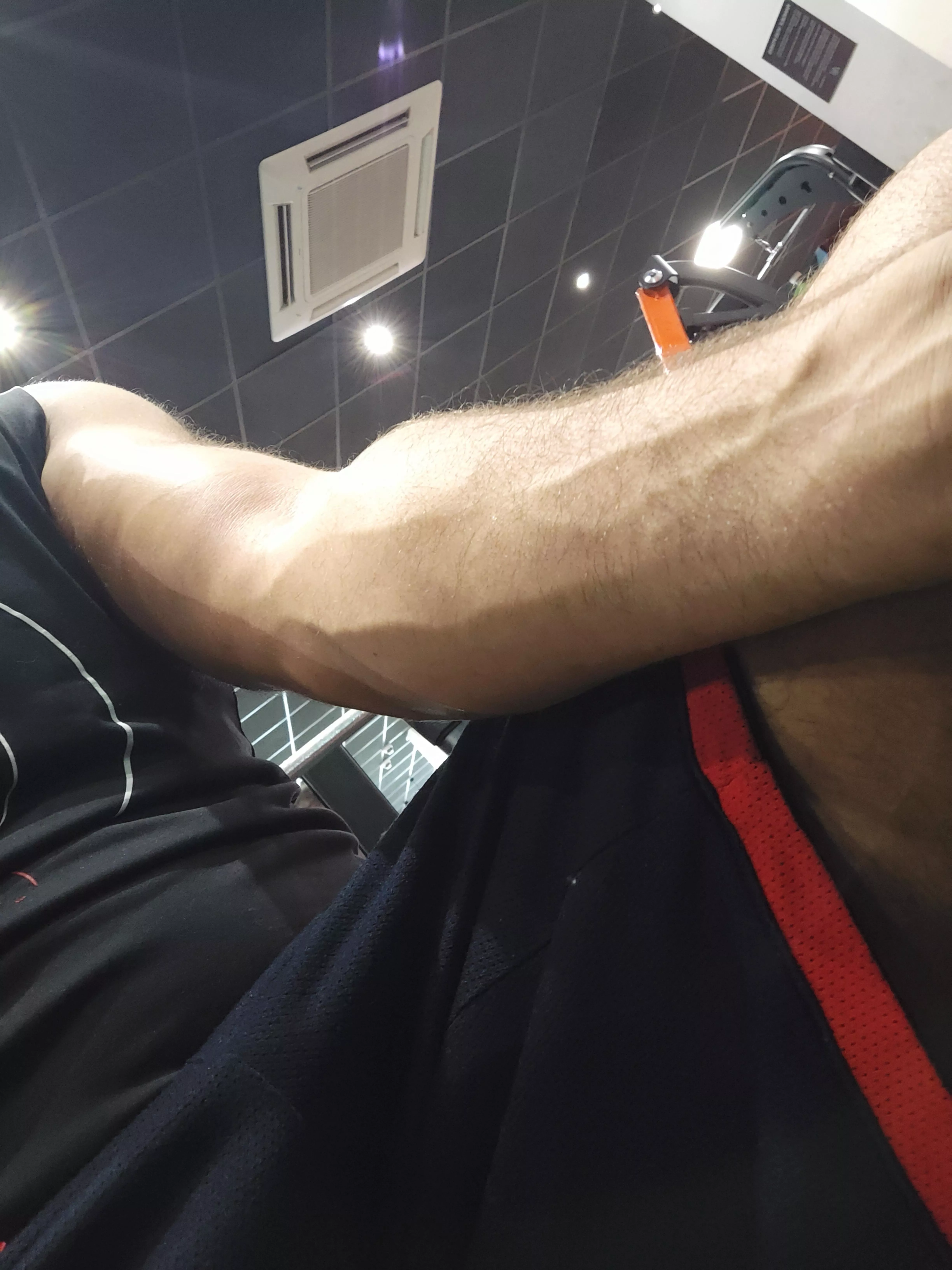 first time i post here, what do you guys think? do you want me here?