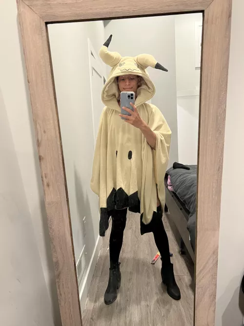 Forgot to post Halloween pics, but better late than never!