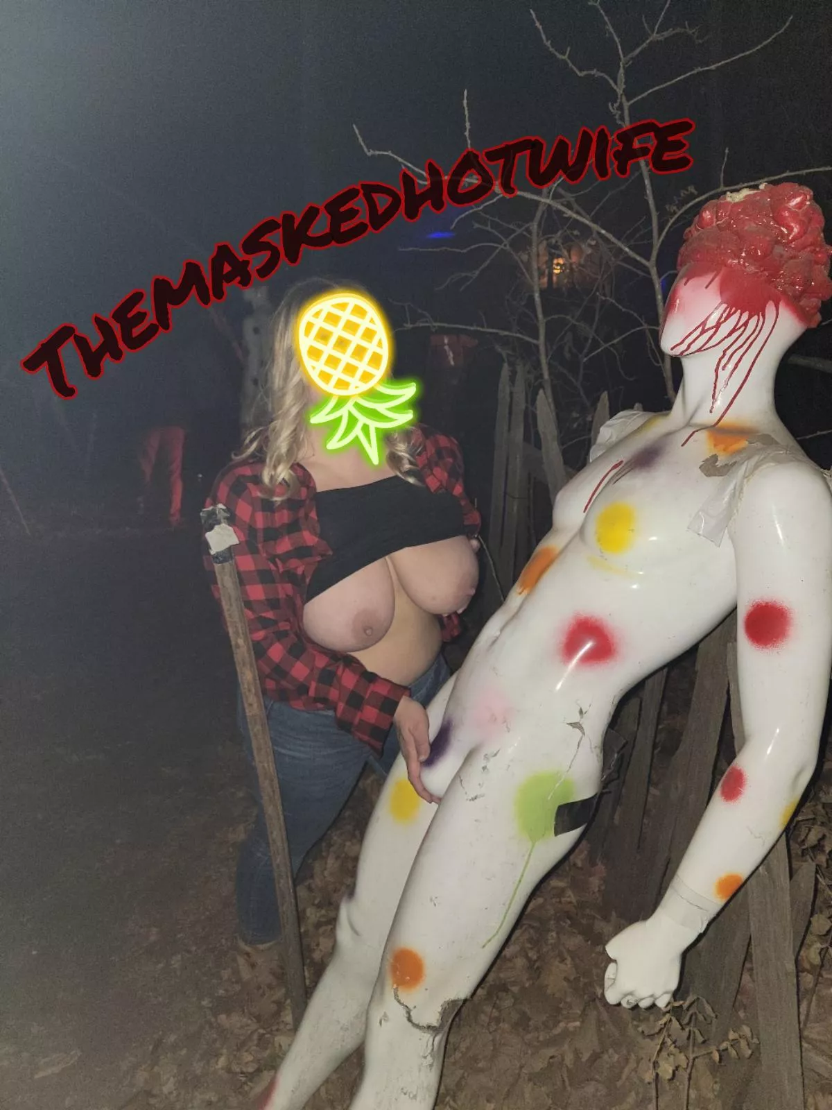 Fun at some haunted houses 👻