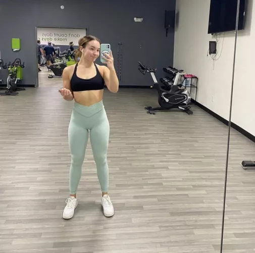 grind never stops [f]