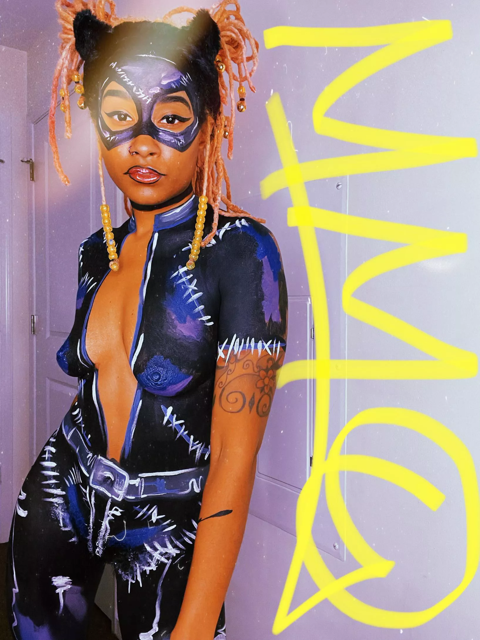 Here kitty kitty 🐈‍⬛ (self bodypaint)