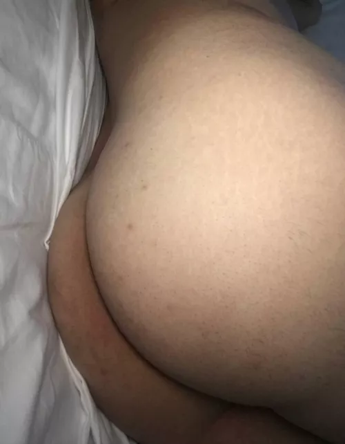 How do you like my Dominican ass?