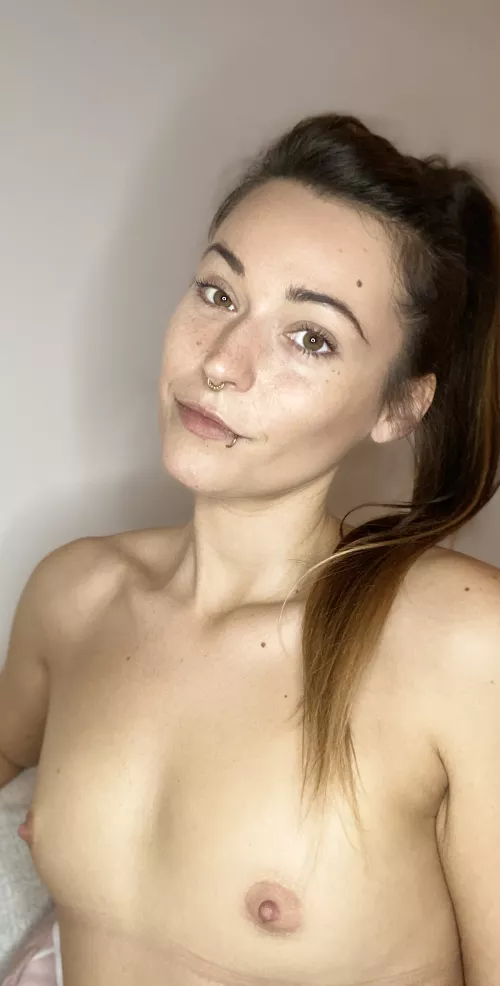 I love showing older men my 18 year old AA cups 😅