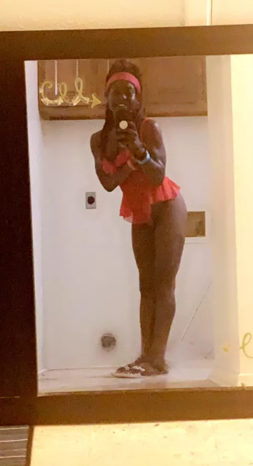 I love this outfit! Holly