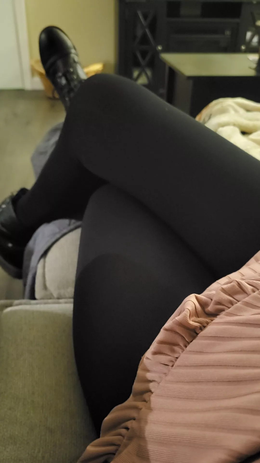 if you like my tights..u should see my..