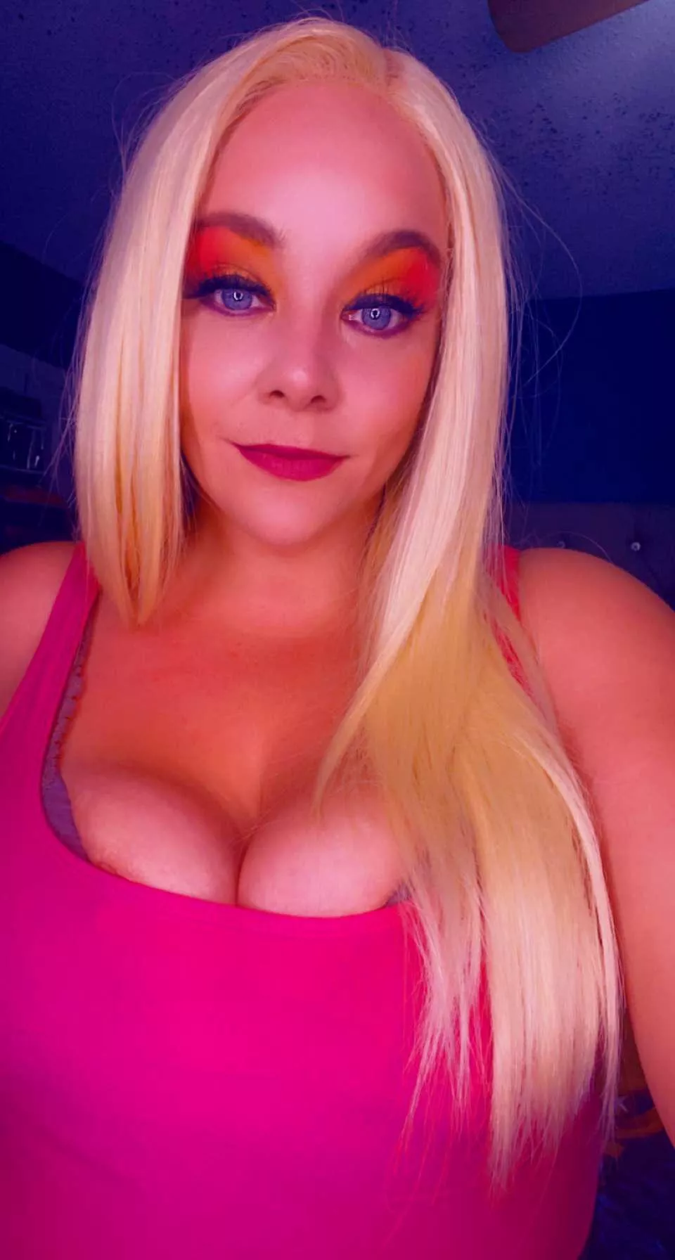 I’m still that in blonde too !