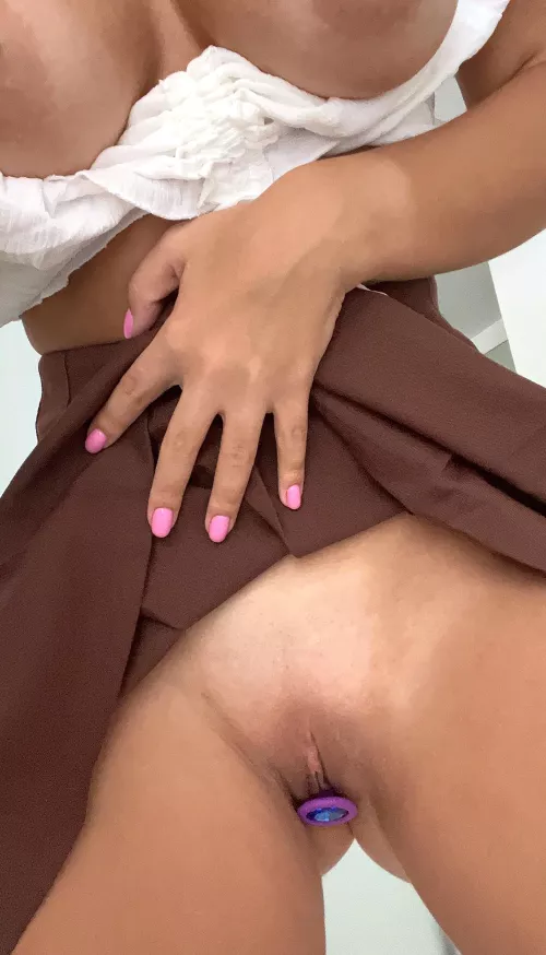 It is perfect for eating and fuck