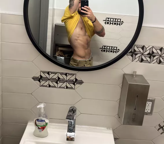 Just a quick work selfie