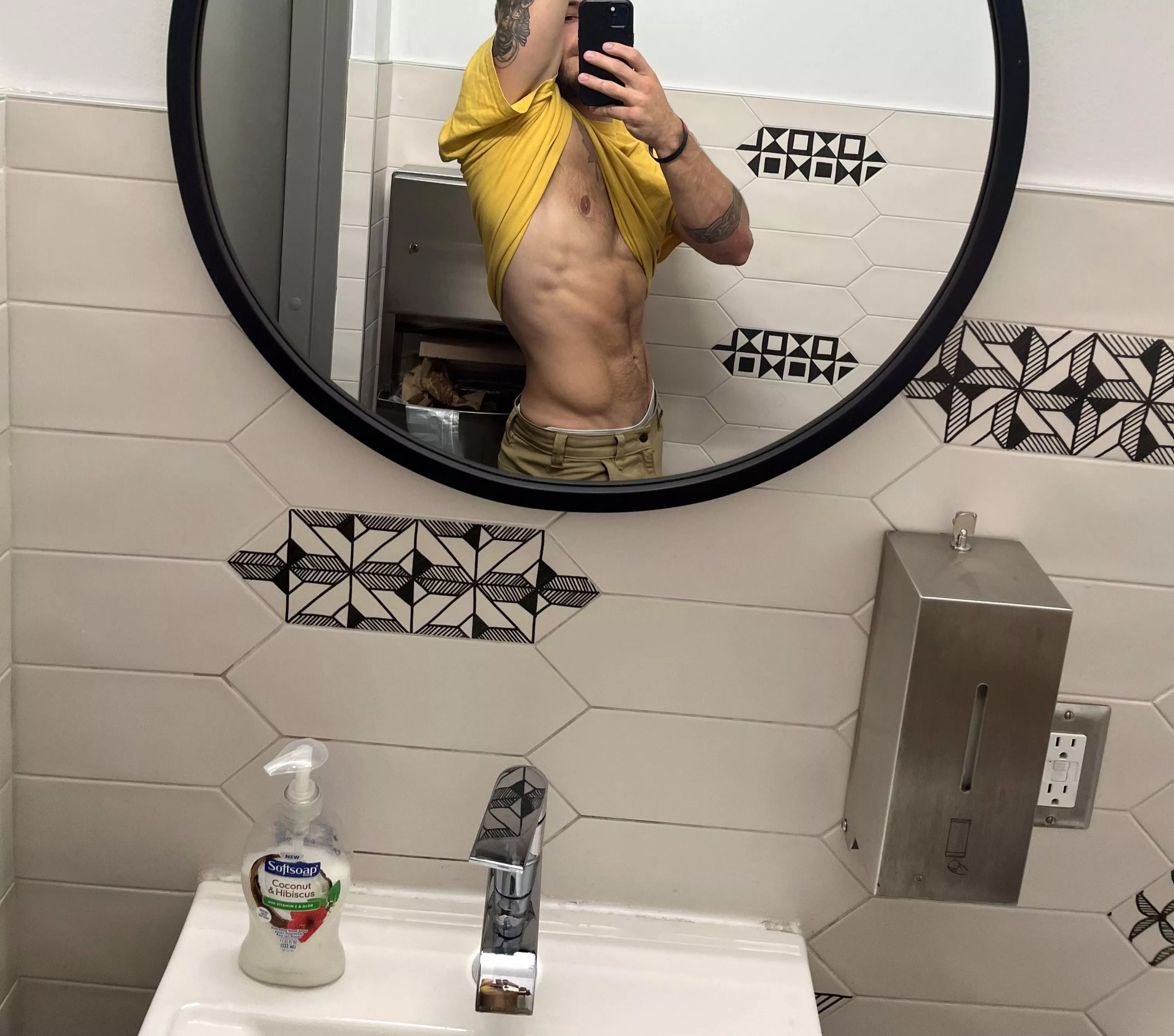 Just a quick work selfie