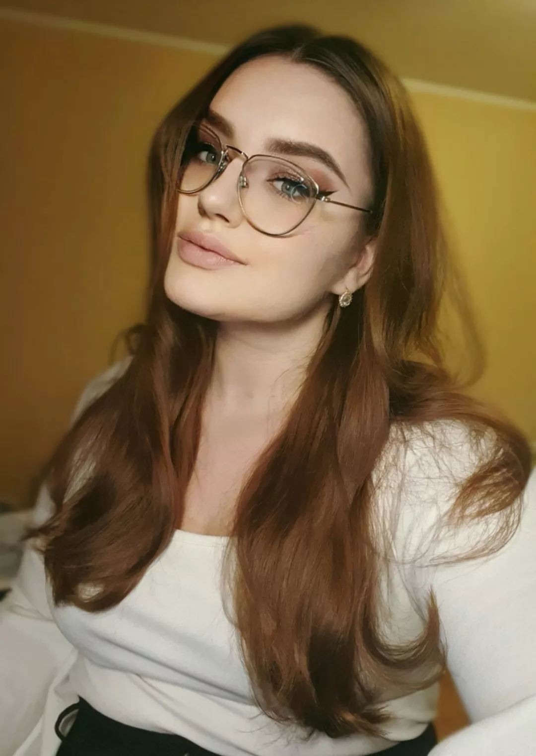 Just a simple girl with glasses