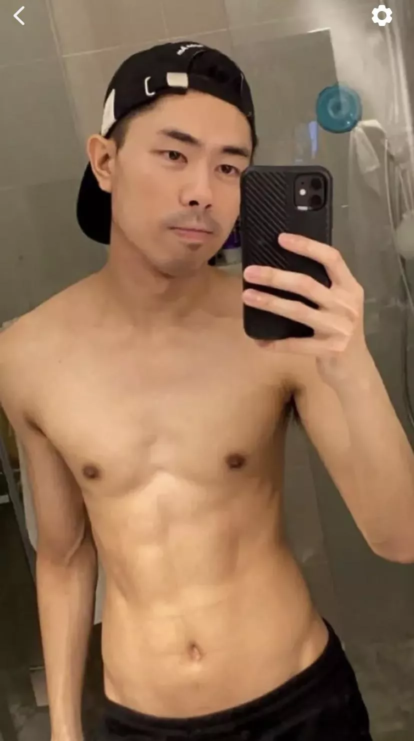 Just thought I’d say good morning gaymers 🥱🤭