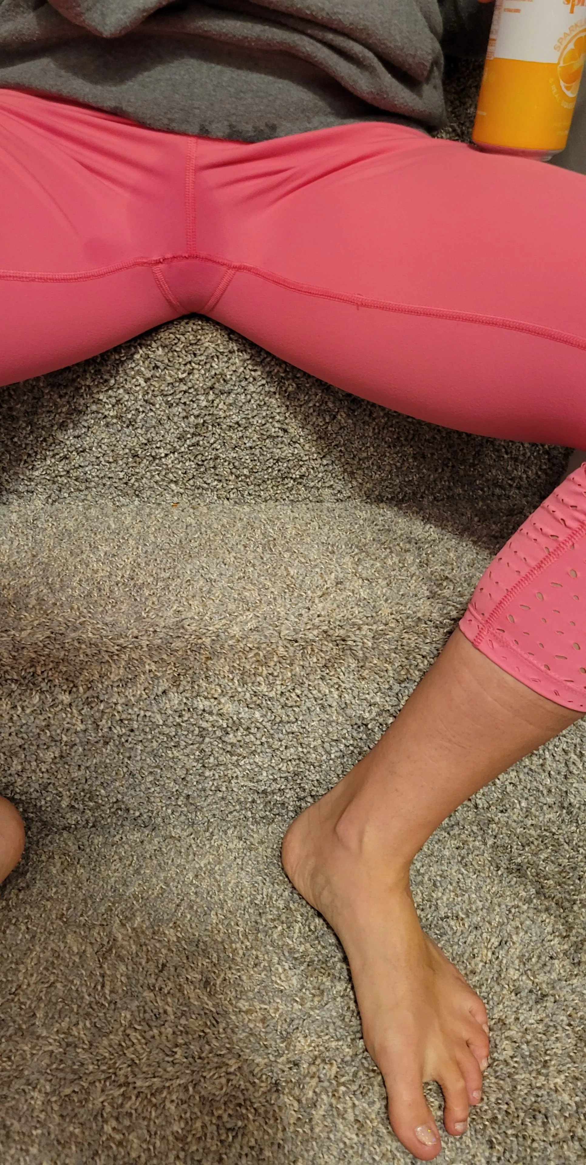 Leggings without panties... hubby loves to tease me and make me wet