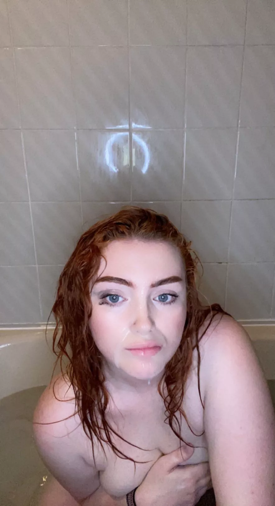 lonely house wife need some cock🍆 low-key HMU for FaceTime and sexting 🍆💊💙💦