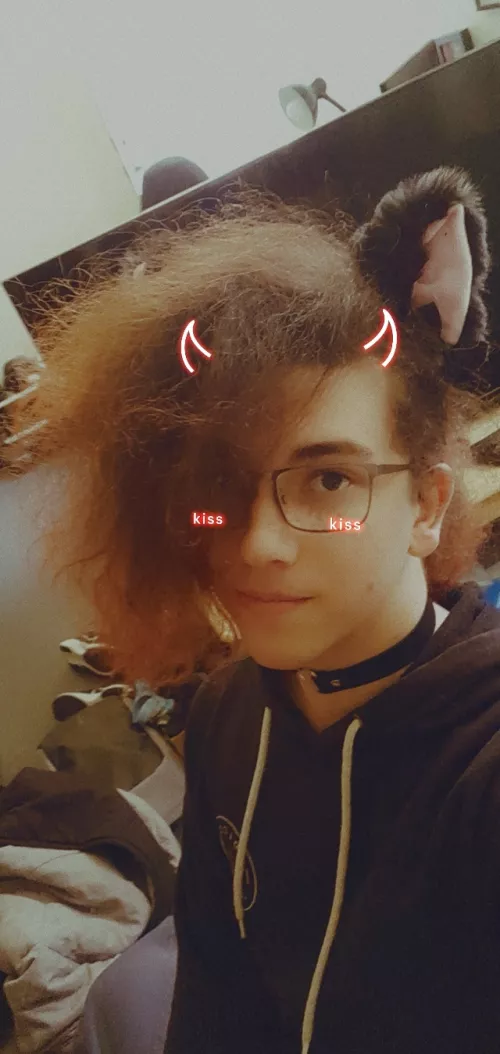 movies & cuddles anyone?