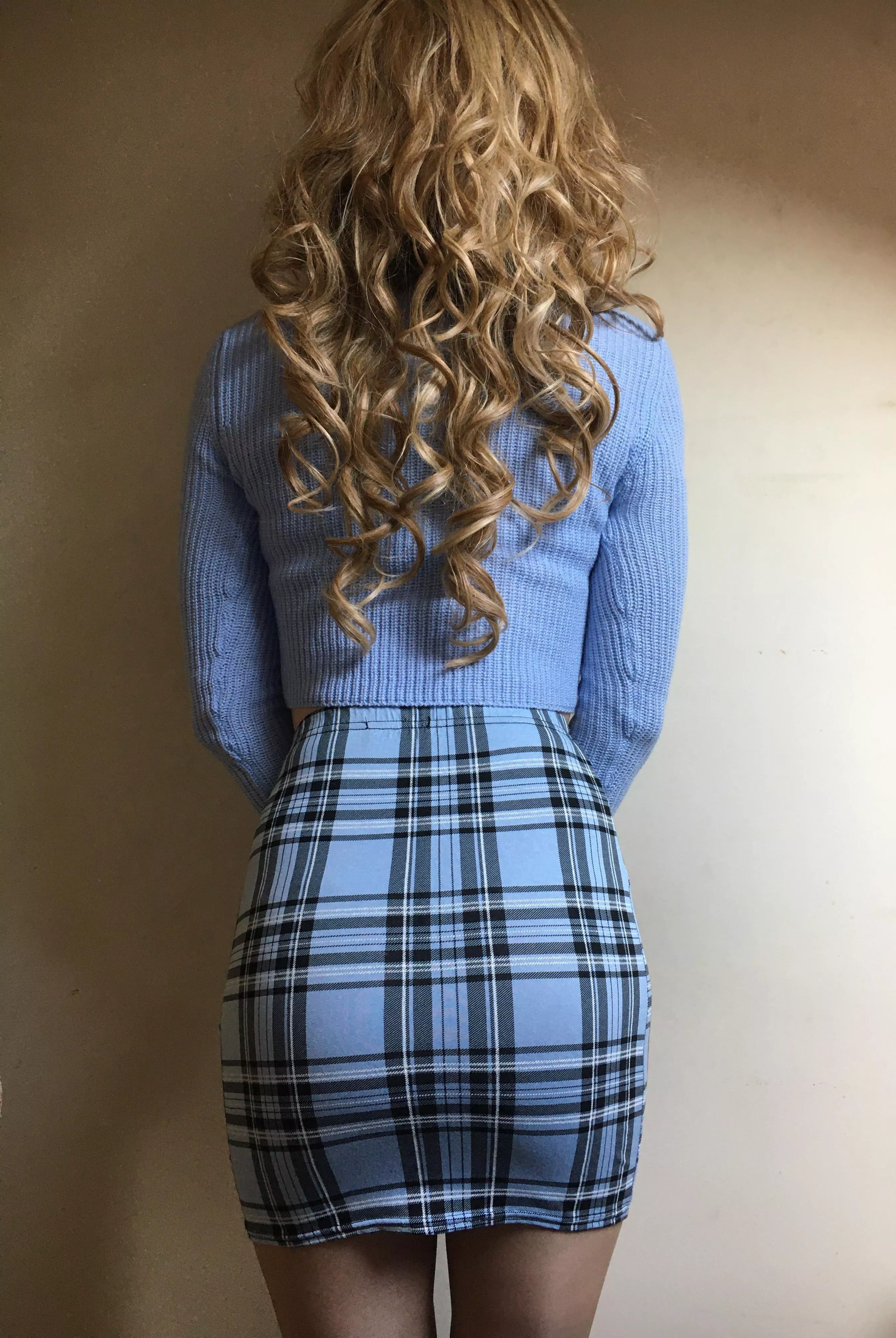 My ex said she wanted to dress me up. Then after she said it was a joke and a test to see if I’m straight 🥵