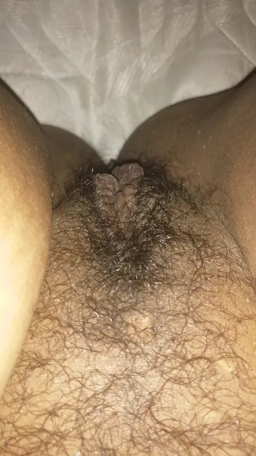 my juicy black pussy 😘 dm me for cheap personal pics!
