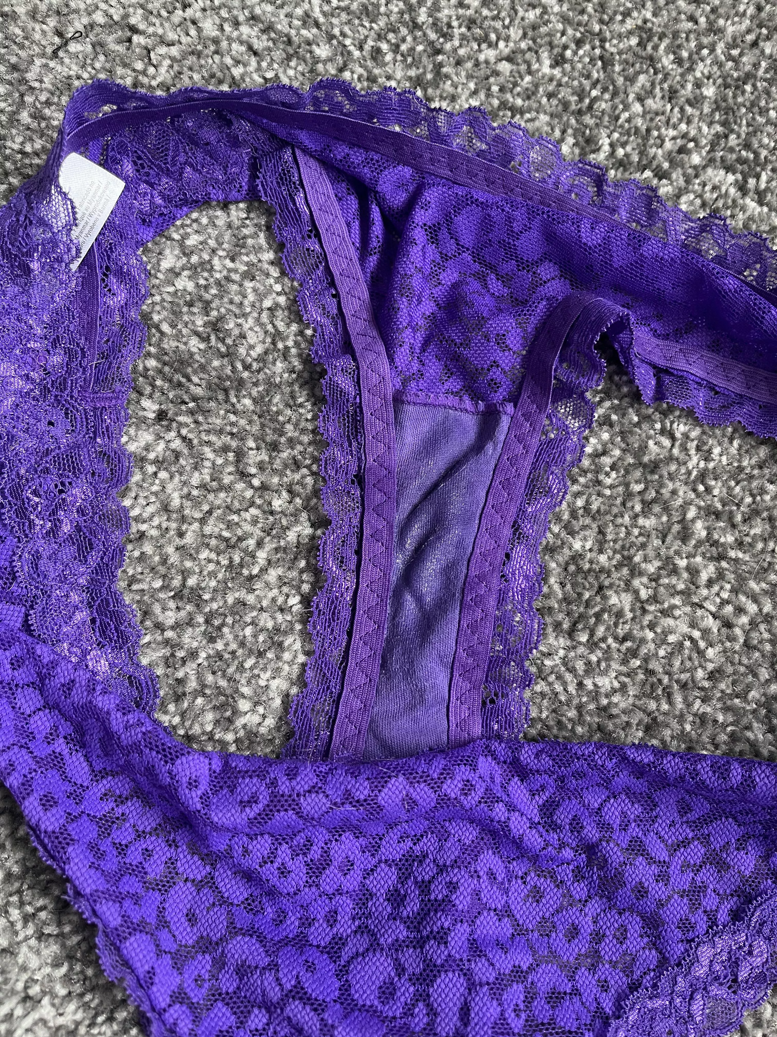 One day wear £10 + p&p 👅 can add extra days for extra 💷