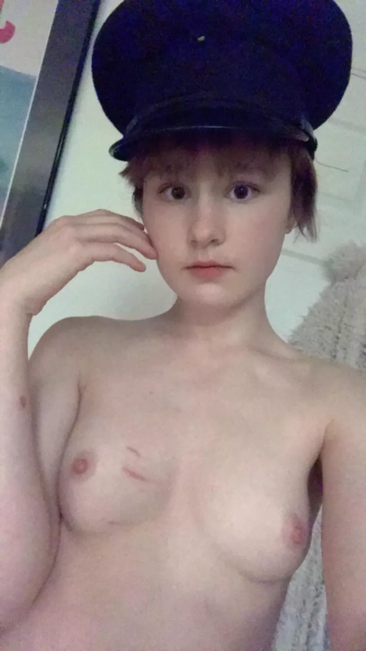 So I found this hat in a vintage store and idk why but it’s sending me 😳