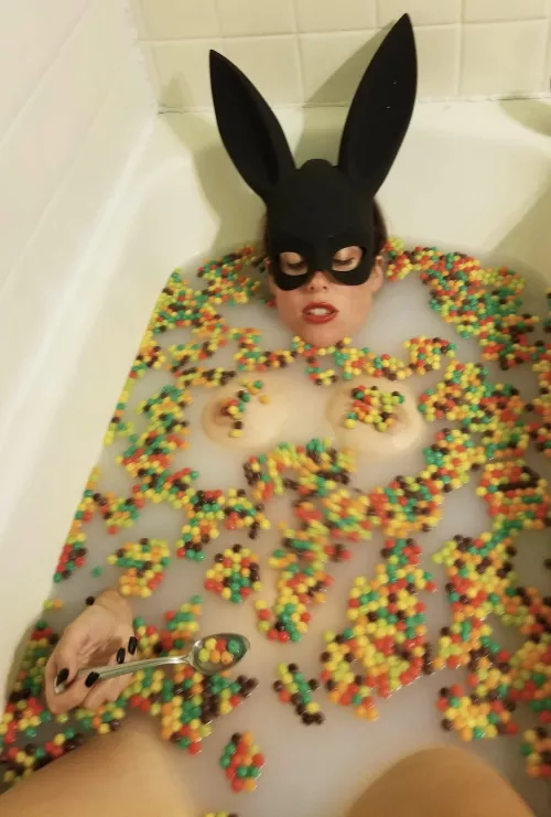 These trix aren’t for kids! 🌈😘🐰