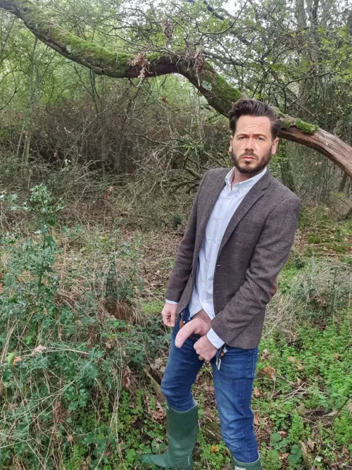 what do you do if you come across me in the woods?