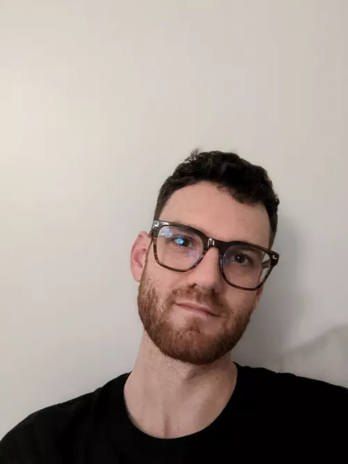 What's up, you gays ?