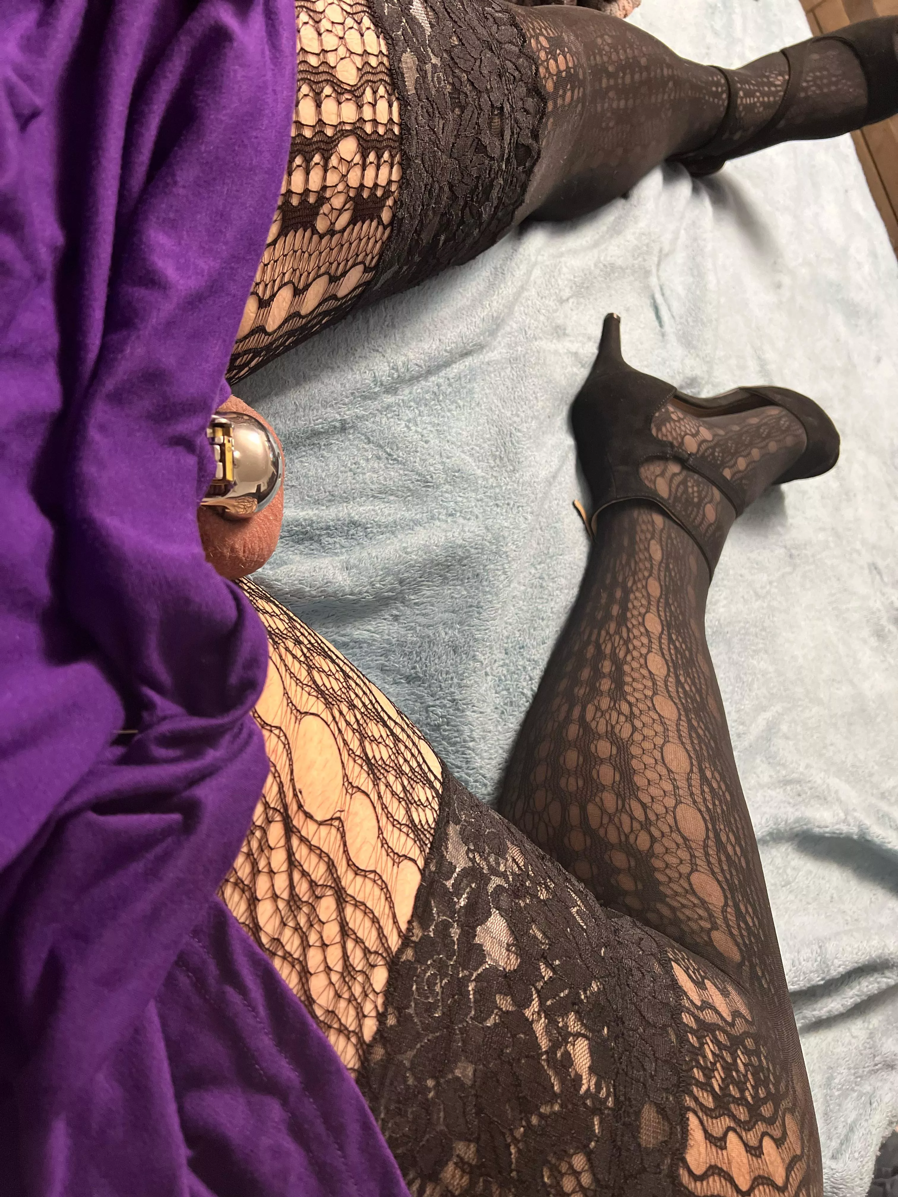 Who’s still locked? Like a good girl?