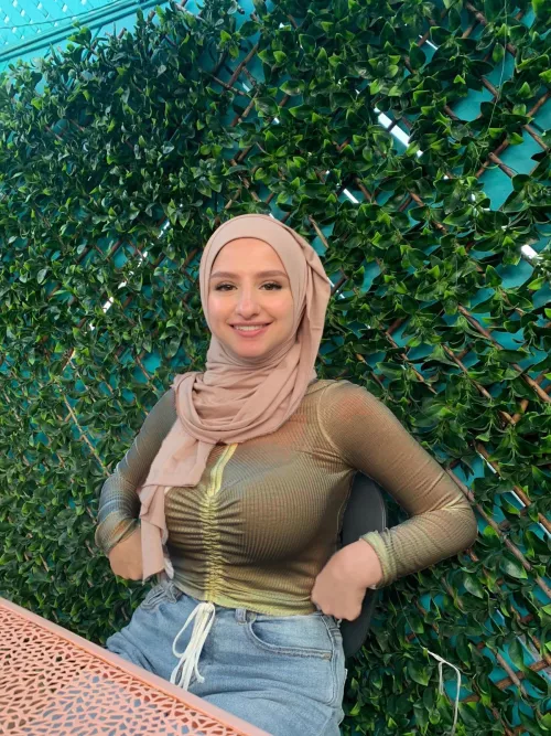 Why is she dressed like that?