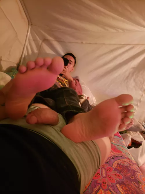 Worshiping this boys feet.