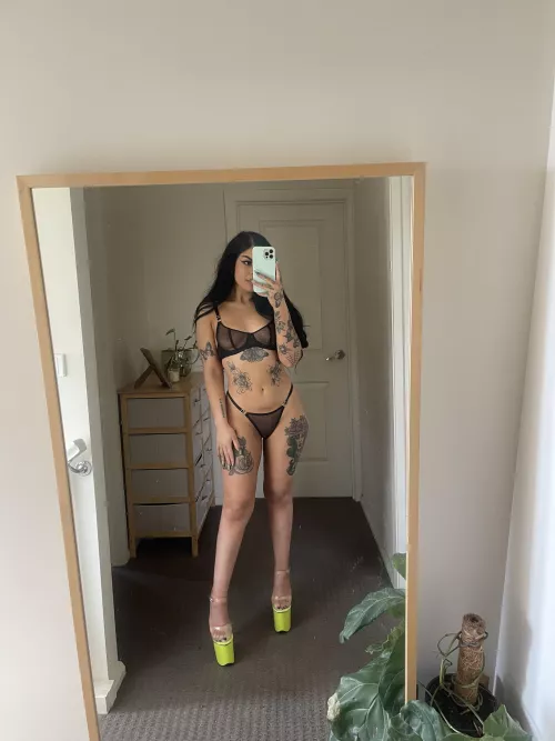 Your head between my thighs? 💛