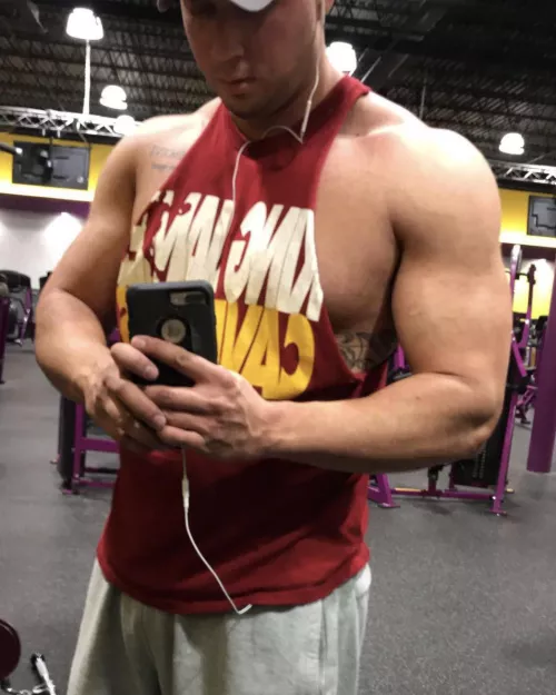 32 [m] who needs a personal trainer?