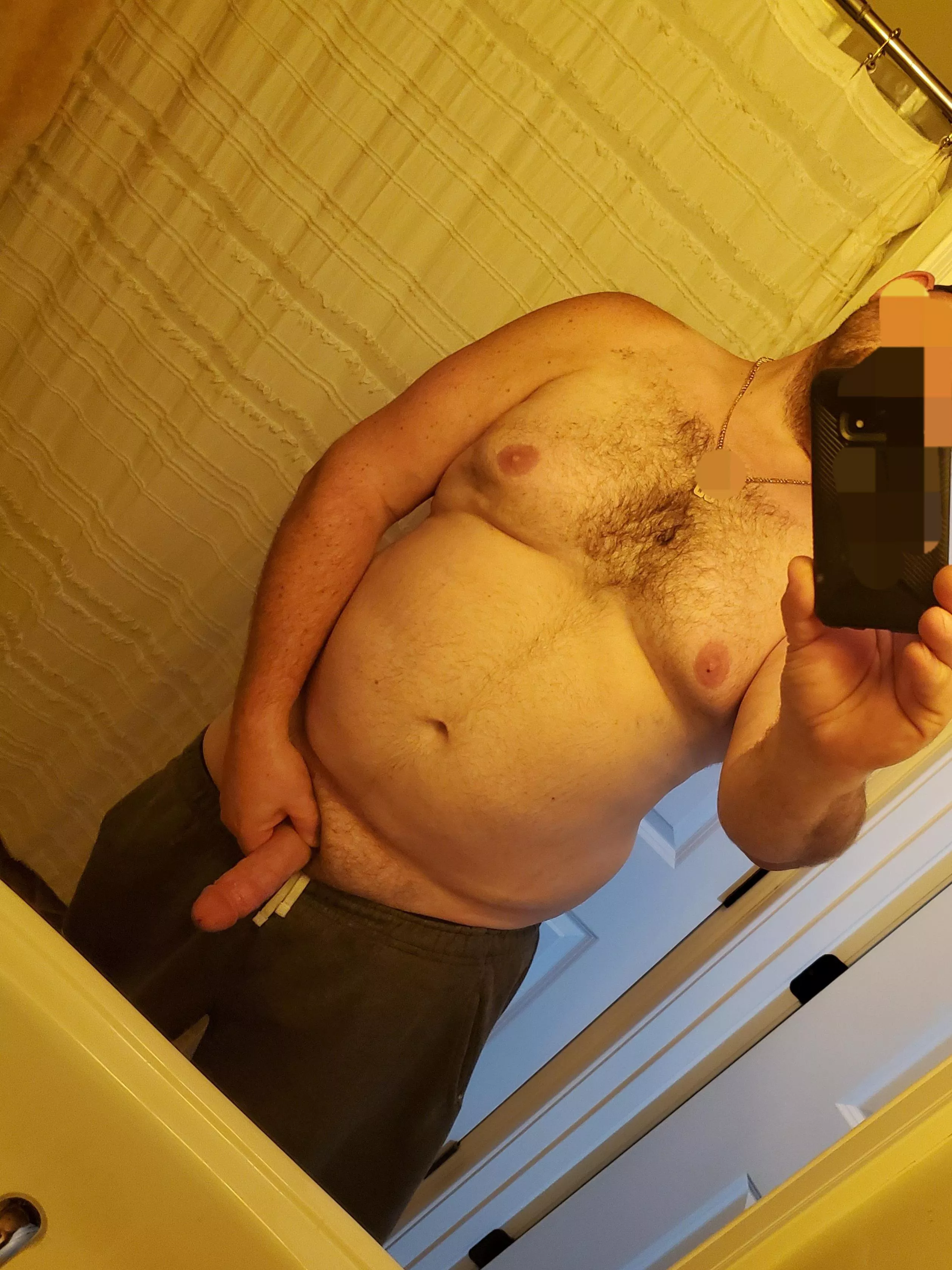 [42] Curves and big areolas drive me crazy..