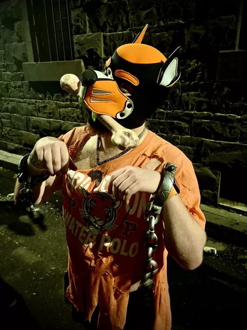 a werewolf? no no no this is a WHOREwolf