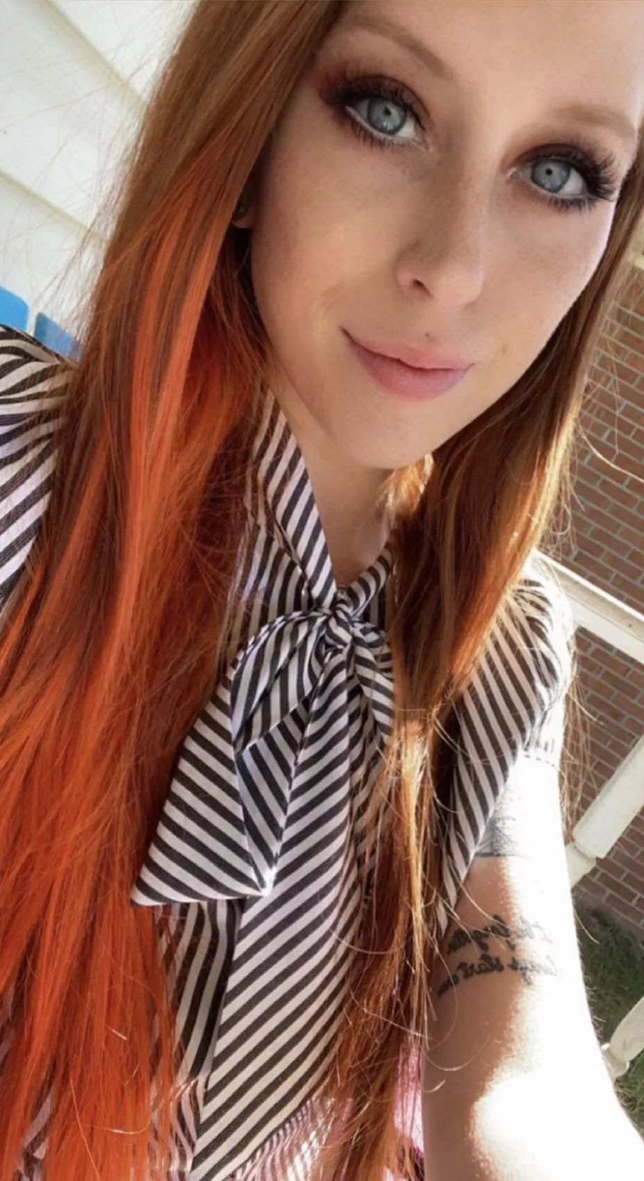 blondes are noticed but redheads are never forgotten 🔥❤️