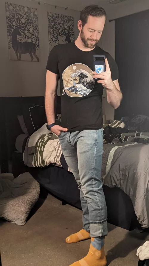 Cheers to the weekend! 🌊🪨💨🔥