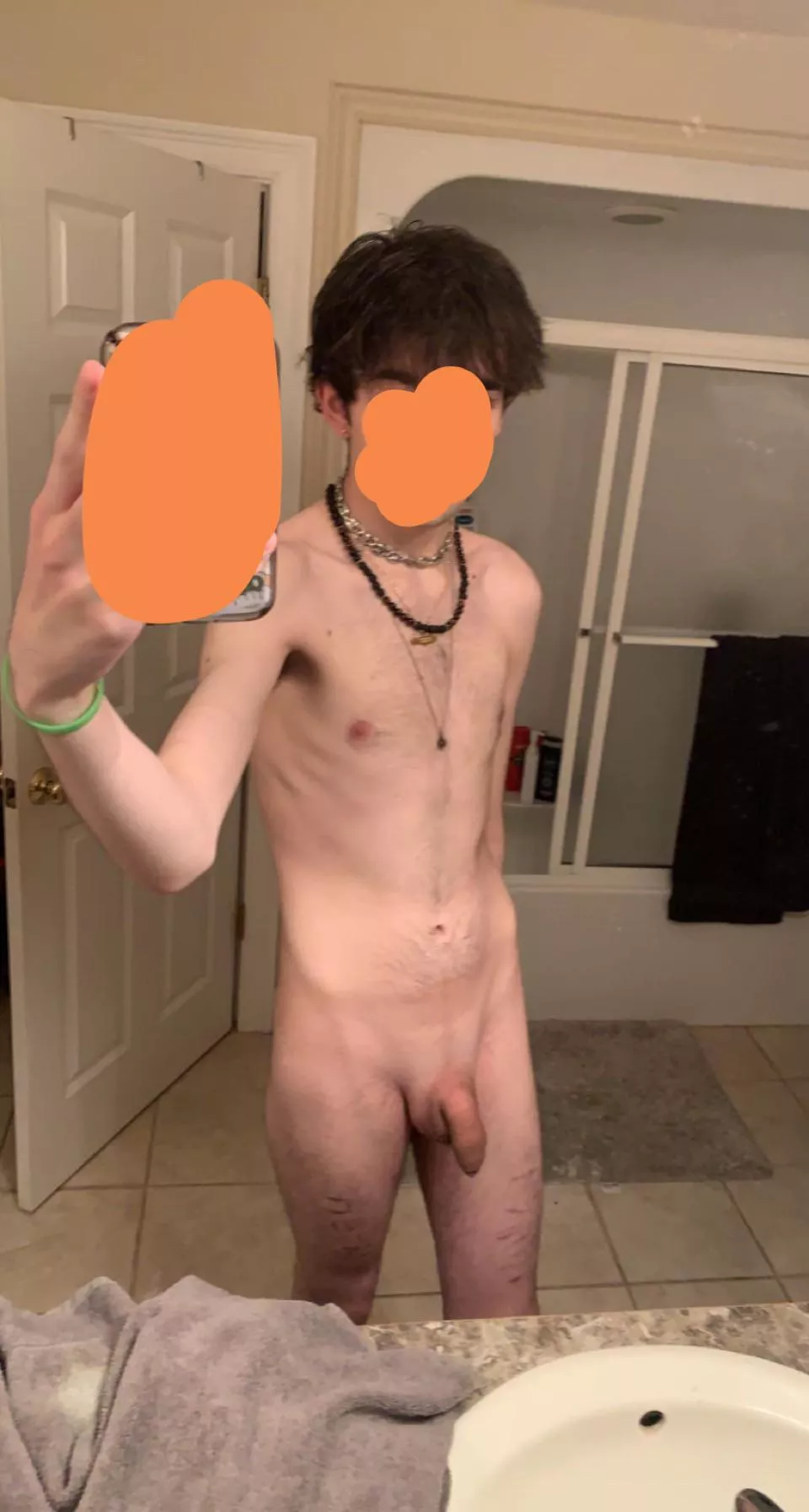 do i seem like a good boy to you?😊