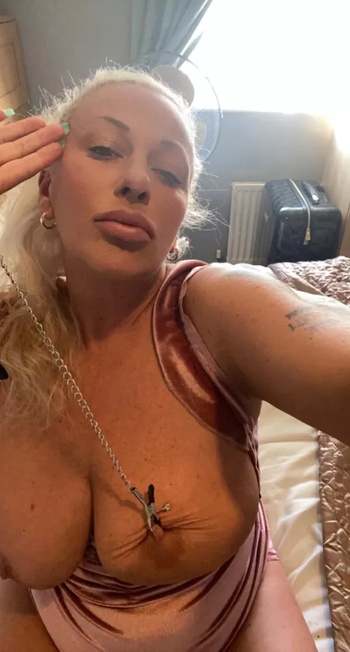 Do u want to pull my chain