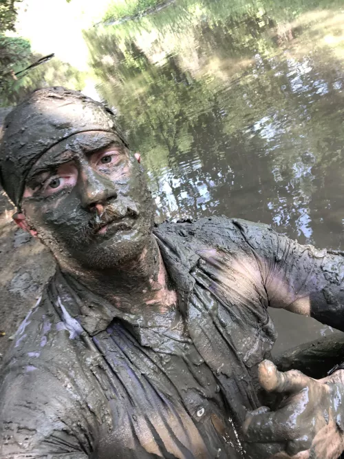 Doing my best Solid Snake