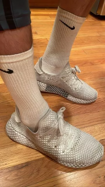 Get down. Worship and serve my smelly shoes and socks.