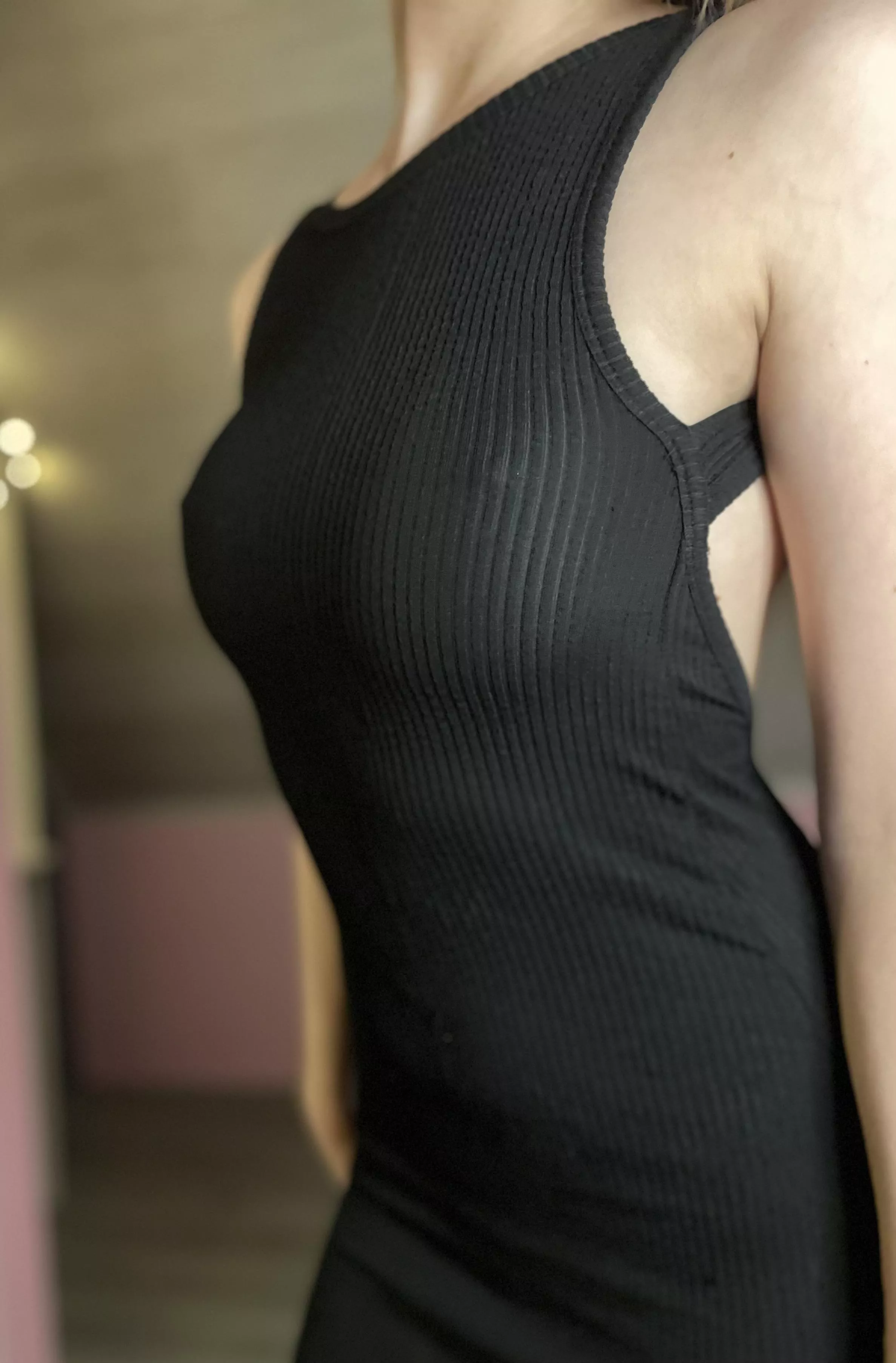 Good morning, does my nipples make you crazy? 🫦