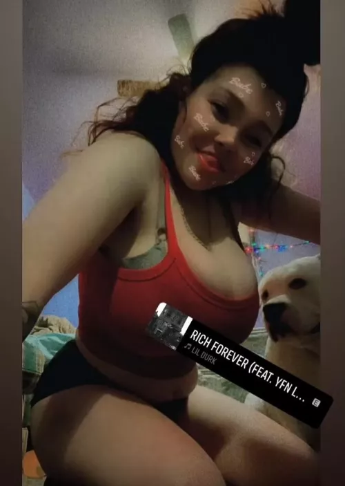 had to borrow my little sisters shirt