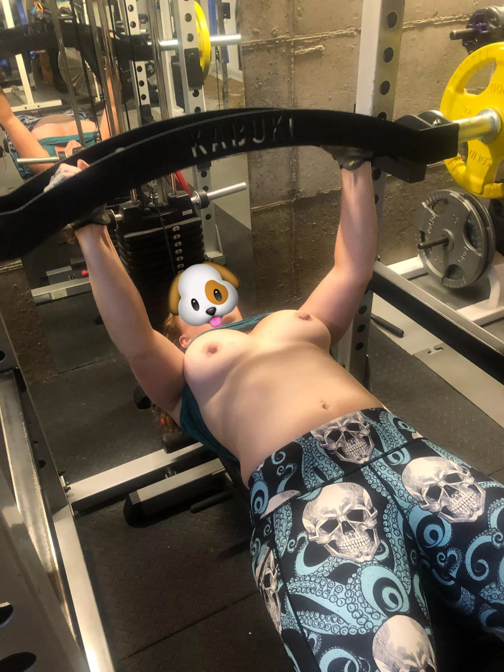 Happy (F)riday everyone. Loving this bar