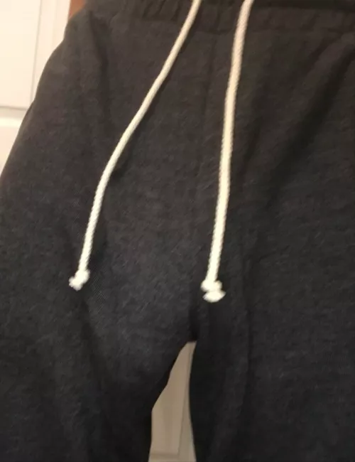 HMU only if you are hung and ready to submit