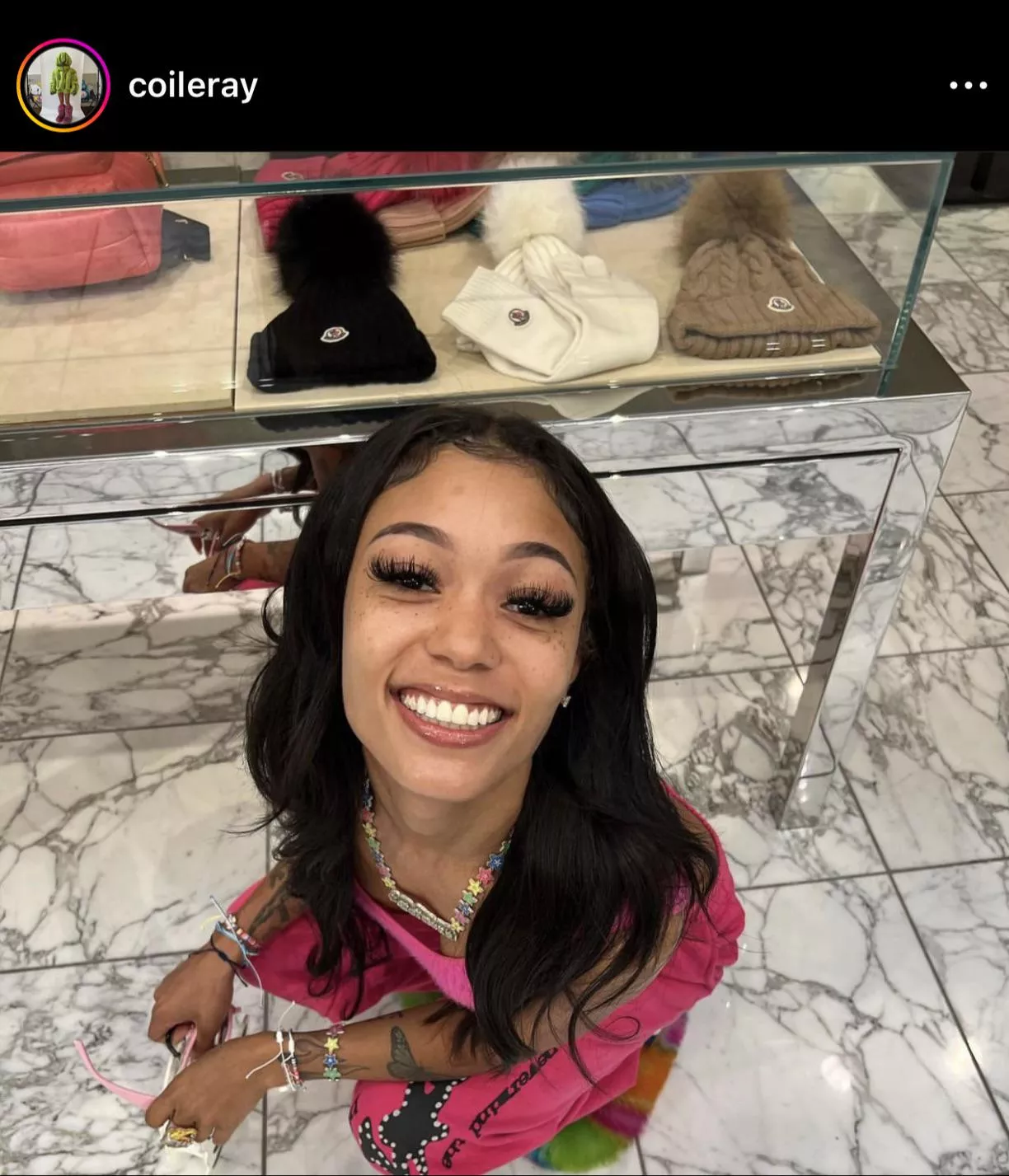 I cant be the only one who wants to nut on her face