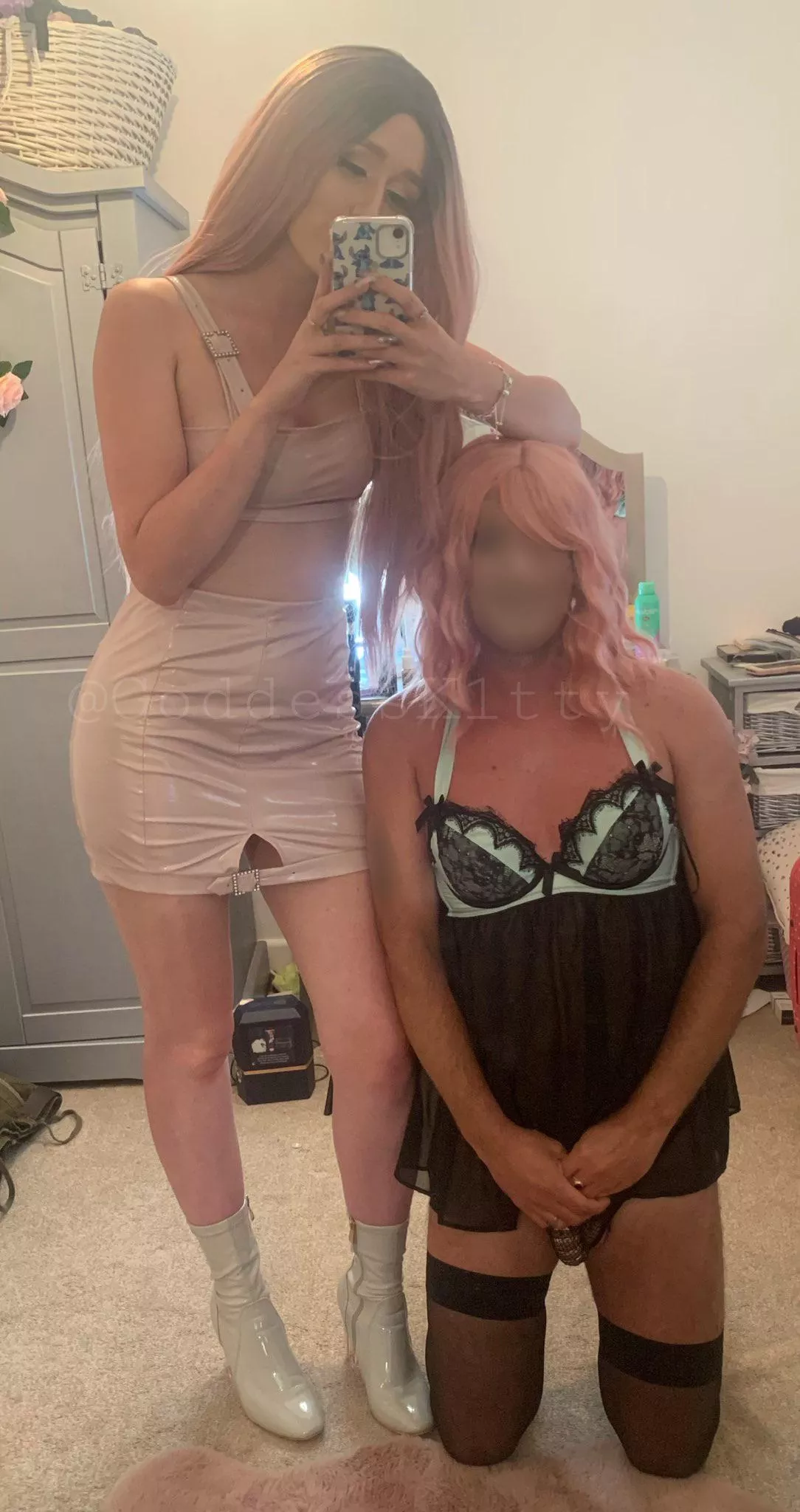 I gave my sissy a little make-over! Don’t you think she looks good at my feet?